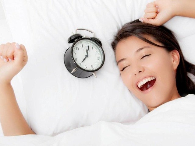 Tầm quan trọng của giấc ngủ đối với sức khỏe và cách để ngủ ngon mỗi đêm - Ảnh 3.