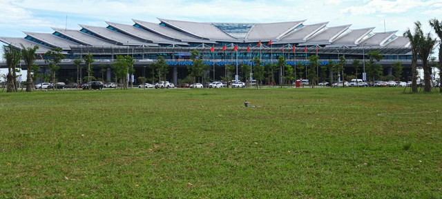 Khánh thành nhà ga sân bay 2.300 tỉ đồng tại Thừa Thiên-Huế - Ảnh 1.