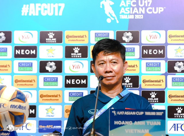 HLV Hoàng Anh Tuấn tiết lộ lý do U.17 Việt Nam 'chơi không đúng sức' - Ảnh 2.