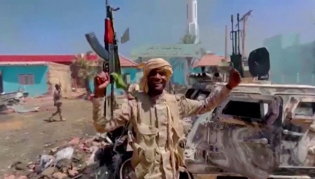 Lệnh ngừng bắn 72 giờ bắt đầu có hiệu lực tại Sudan - Ảnh 1.