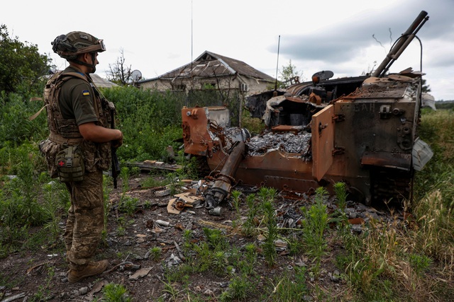 Chiến sự tối 18.6: Ukraine giành thêm một làng, tuyên bố phá kho vũ khí Nga - Ảnh 2.
