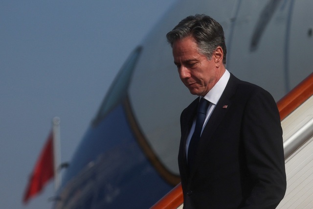 Ngoại trưởng Mỹ đặt chân đến Bắc Kinh trước cuộc họp quan trọng - Ảnh 2.