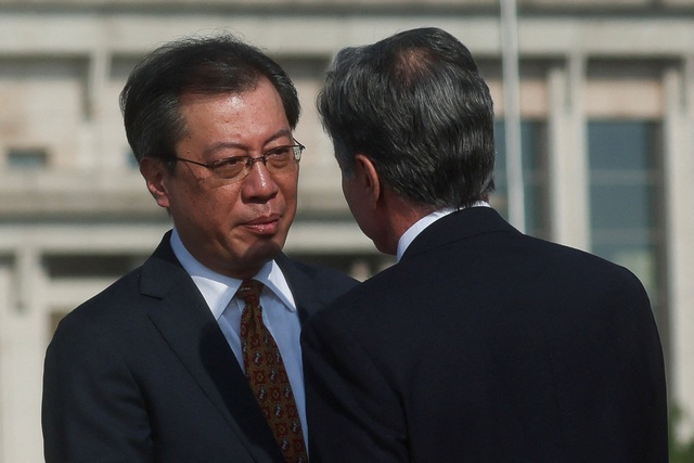 Ngoại trưởng Mỹ đặt chân đến Bắc Kinh trước cuộc họp quan trọng - Ảnh 3.