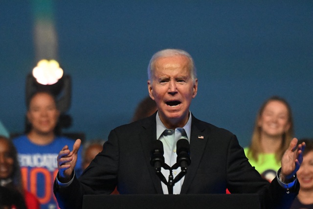 Tổng thống Biden gửi thông điệp gì trong cuộc vận động tái tranh cử lớn đầu tiên? - Ảnh 1.