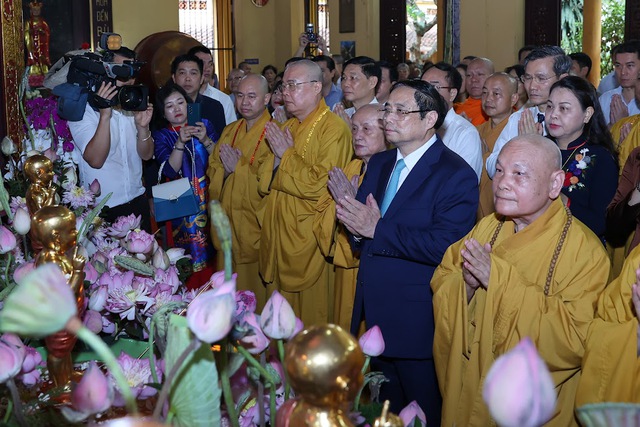 Thủ tướng Phạm Minh Chính chúc mừng lễ Phật đản - Ảnh 1.