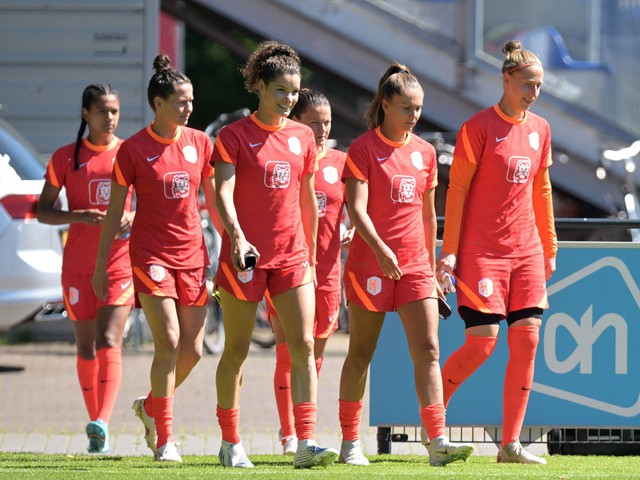 Đối thủ của đội tuyển nữ Việt Nam gặp trục trặc trước World Cup - Ảnh 1.