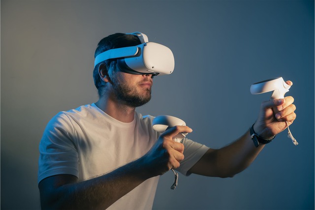 Hàng loạt game 'khủng' sắp có phiên bản VR - Ảnh 1.