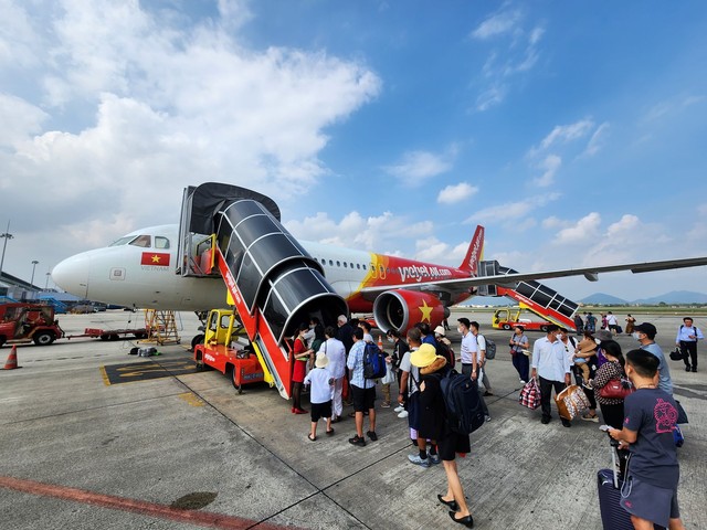 Hè thật phiêu với E-Voucher giảm giá 25%, Vietjet thôi! - Ảnh 2.