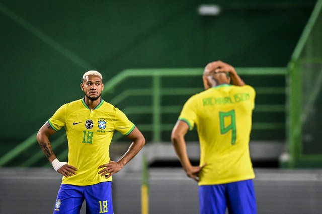 Brazil thua sốc đại diện châu Phi - Ảnh 1.