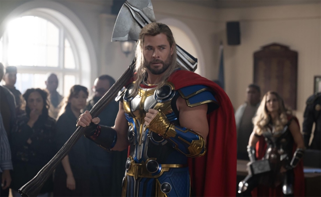 'Thần Sấm Thor' Chris Hemsworth không muốn con gái theo nghiệp diễn quá sớm - Ảnh 2.
