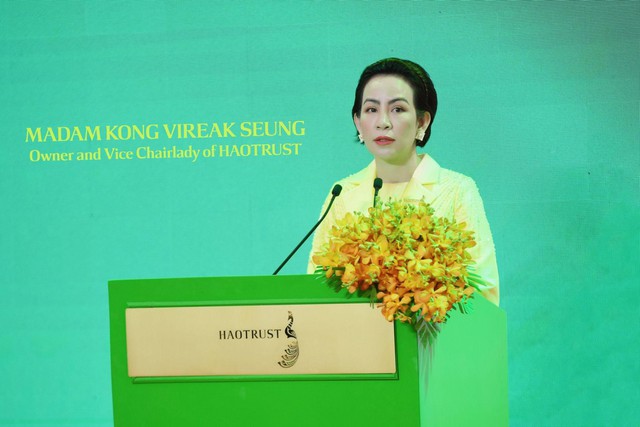 Madam Kong Vireak Seung - Chủ tịch sáng lập, Phó Chủ tịch HĐQT HAOTRUST phát biểu trong lễ ra mắt Quỹ HAOTRUST