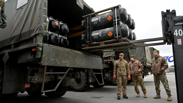 Ukraine bất ngờ hưởng thêm lợi vì Mỹ tính nhầm tổng viện trợ vũ khí - Ảnh 1.