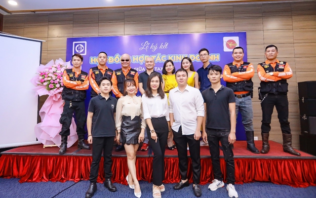 GV Taxi và Việt Hà hợp tác đưa app đặt xe công nghệ tới Phú Thọ - Ảnh 1.