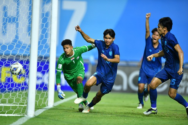 U.17 Thái Lan dễ dàng vào tứ kết giải châu Á nhưng khó dự World Cup - Ảnh 1.