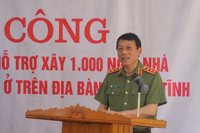 Bộ Công an xây 1.000 căn nhà cho người nghèo ở Hà Tĩnh - Ảnh 4.