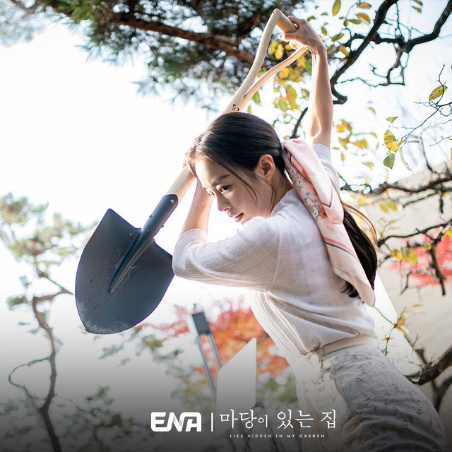Kim Tae Hee đập tan ‘tranh cãi diễn xuất’ với phim kinh dị đầu tay ' - Ảnh 2.