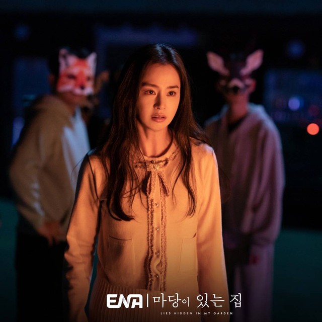 Kim Tae Hee đập tan ‘tranh cãi diễn xuất’ với phim kinh dị đầu tay ' - Ảnh 4.