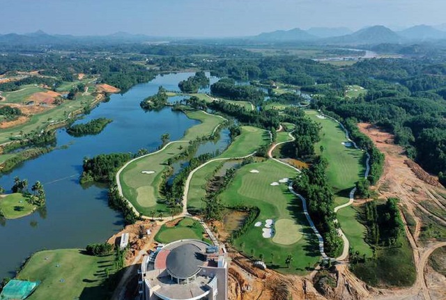 Hàng loạt vi phạm về đất quốc phòng, dự án sân golf tại Yên Bái - Ảnh 1.