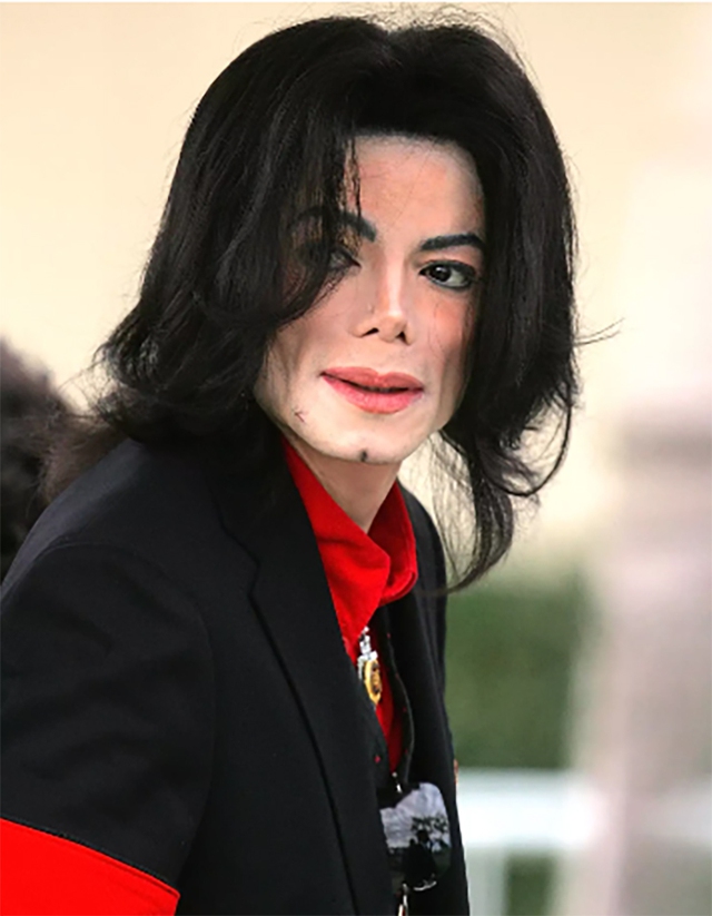Looking back at Michael Jackson's life 14 years after his death - Photo 18.
