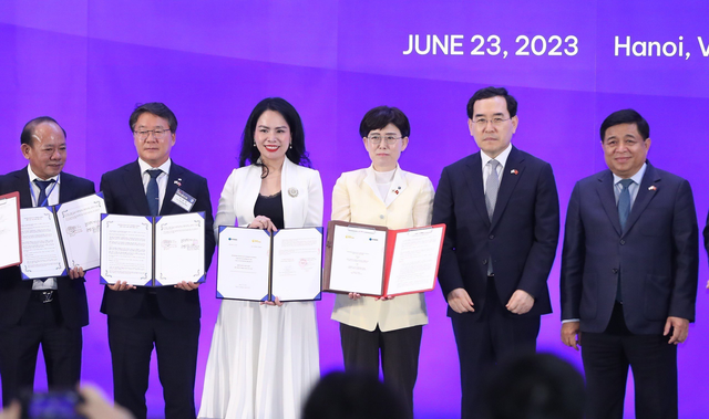 T&T Group 'bắt tay' đối tác Hàn Quốc phát triển dự án LNG, hydrogen tại Việt Nam - Ảnh 1.