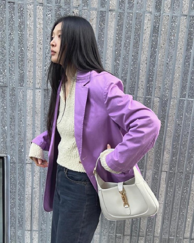 Bộ sưu tập túi hàng hiệu của người mẫu Kim Sung Hee - Ảnh 10.