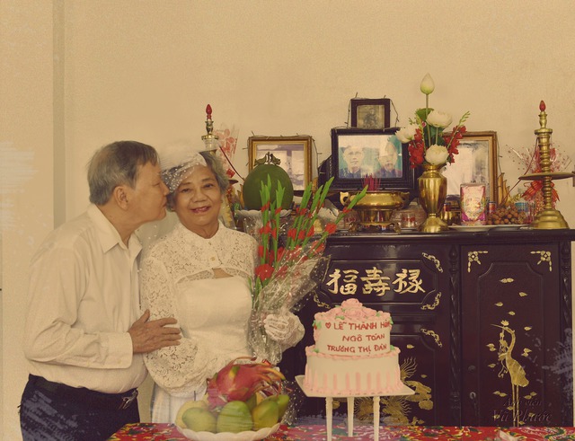 Tái hiện ký ức 50 năm trước chụp ảnh cưới cho ba mẹ U90 - Ảnh 6.