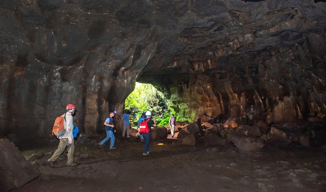 Chuyên gia nước ngoài tái thẩm định Công viên địa chất toàn cầu UNESCO Đắk Nông 2023 - Ảnh 1.