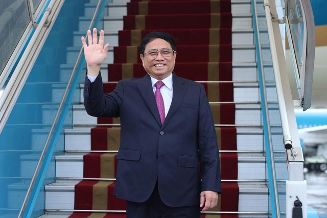 Thủ tướng Phạm Minh Chính lần đầu thăm chính thức Trung Quốc - Ảnh 1.