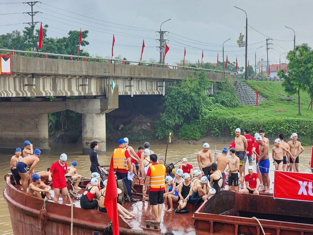 Quảng Ninh thông tin vụ học sinh lớp 12 tử vong khi tham gia hội bơi  - Ảnh 1.