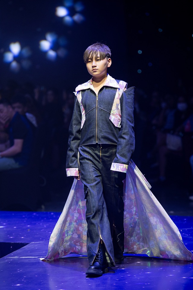 7 nhà thiết kế giới thiệu bộ sưu tập mới tại Kids Fashion Design Runway 2013 - Ảnh 15.