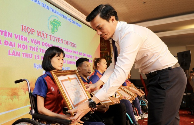 TP.HCM thưởng lớn cho VĐV người khuyết tật tỏa sáng ở ASEAN Para Games 12 - Ảnh 3. TP.HCM thưởng lớn cho VĐV người khuyết tật tỏa sáng ở ASEAN Para Games 12 - Ảnh 3.