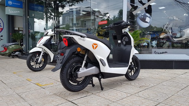 Xe máy điện Yadea Voltguard giá cao, khó cạnh tranh VinFast Feliz S   - Ảnh 1.