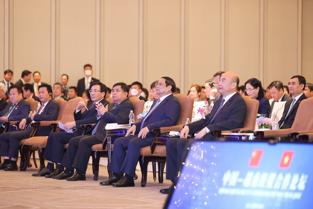 Phó thủ tướng Trung Quốc: Khuyến khích các doanh nghiệp thực lực, danh tiếng sang Việt Nam - Ảnh 1.