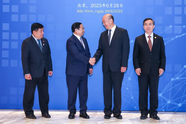 Phó thủ tướng Trung Quốc: Khuyến khích các doanh nghiệp thực lực, danh tiếng sang Việt Nam - Ảnh 5.