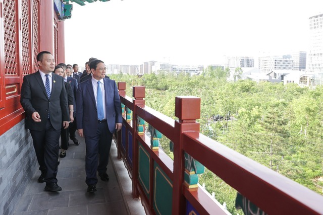 Thủ tướng thăm ‘thành phố trong mơ’ Hùng An của Trung Quốc - Ảnh 3.