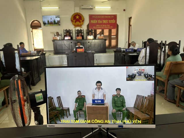 TAND tỉnh Phú Yên mở phiên tòa trực tuyến xét xử bị cáo Huỳnh Văn Hậu về tội giết người