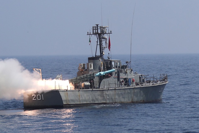 Iran nói sắp lập liên minh hải quân tại vùng Vịnh - Ảnh 1.