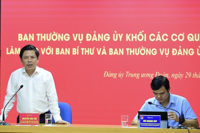 Ông Nguyễn Văn Thể: 'Cần tăng cường giáo dục lý tưởng cho thanh niên' - Ảnh 1.