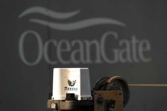 OceanGate vẫn quảng cáo thám hiểm xác tàu Titanic vào năm 2024 - Ảnh 1.