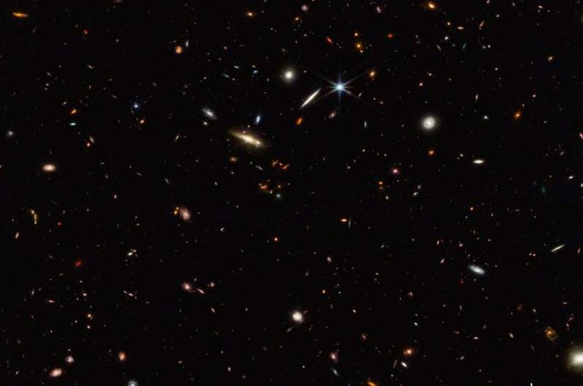 Kính James Webb phát hiện dải sợi đầu tiên của mạng lưới cấu thành vũ trụ - Ảnh 1.