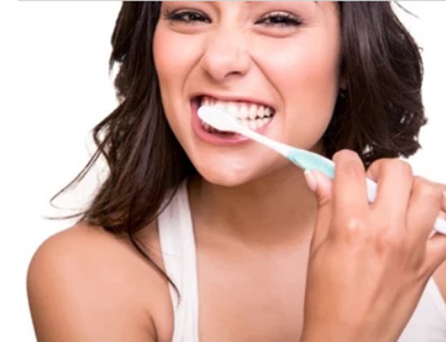 5 sai lầm phổ biến khi đánh răng, bạn có mắc phải điều nào không?

 - Ảnh 1.