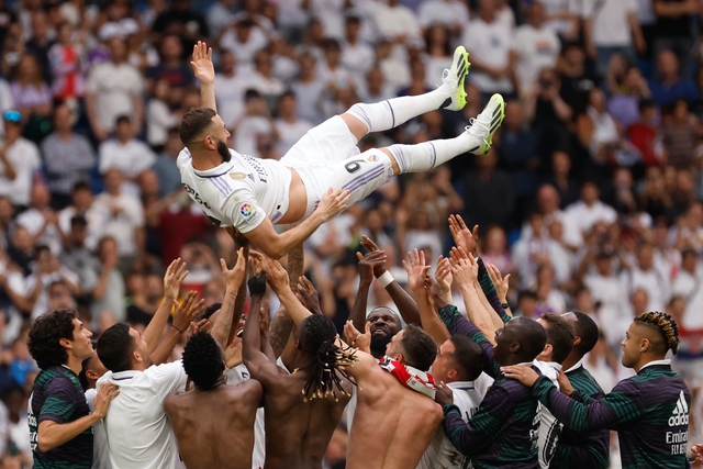 Real Madrid nhắm Harry Kane trong ngày Karim Benzema thi đấu trận cuối - Ảnh 2.