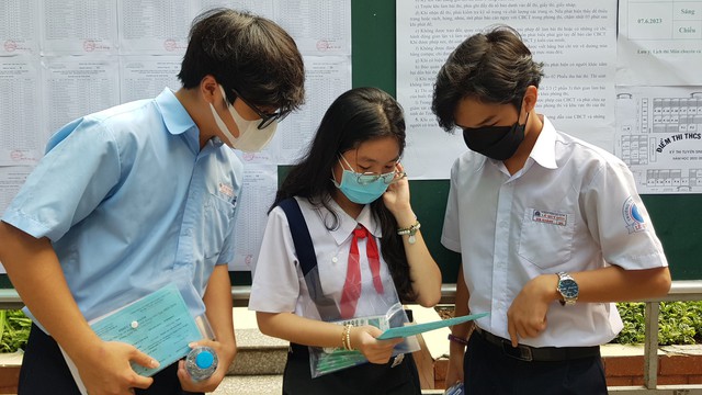 Khoảng 96.000 thí sinh thực hiện kiểm tra thông tin cá nhân để thi lớp 10 - Ảnh 6. Khoảng 96.000 thí sinh thực hiện kiểm tra thông tin cá nhân để thi lớp 10 - Ảnh 6.