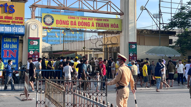 CLB Thanh H&oacute;a trả lại tiền v&eacute; cho 300 CĐV - Ảnh 2.