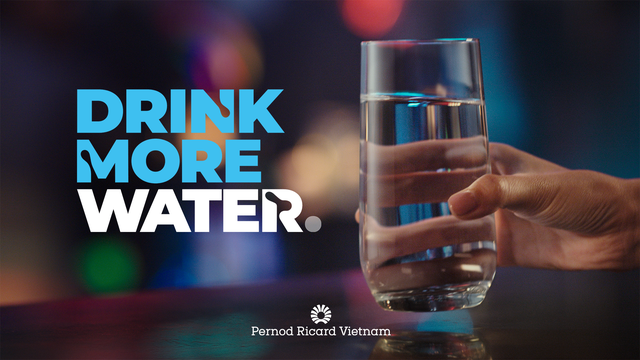 Tập đoàn Pernod Ricard khởi động chiến dịch 'Drink More Water' tại Việt Nam  - Ảnh 1.