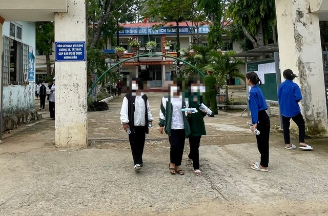 Sở GD-ĐT tỉnh Kon Tum đề nghị điều tra vụ lộ đề thi tuyển sinh lớp 10 - Ảnh 1.