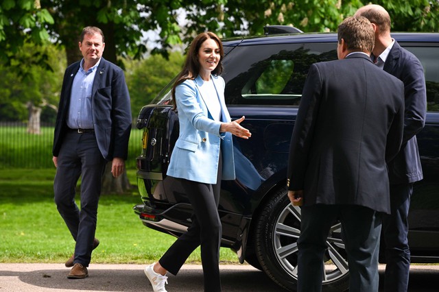 Giày bệt - item làm nên phong cách giản dị của Kate Middleton  - Ảnh 9.