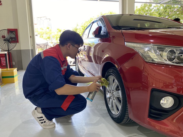 Đại học Quy Nhơn lần đầu tổ chức chương trình Car Service UniTour 2023 - Ảnh 2.