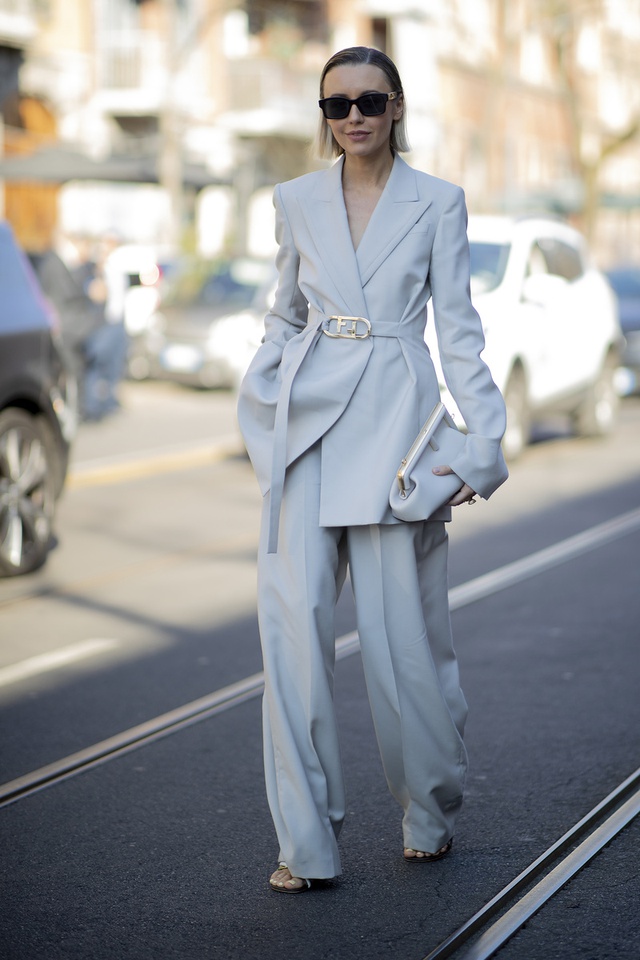 Suit xanh pastel đang lên ngôi, chinh phục tất cả bởi sự thoải mái và mềm mại - Ảnh 2. Suit xanh pastel đang lên ngôi, chinh phục tất cả bởi sự thoải mái và mềm mại - Ảnh 2.