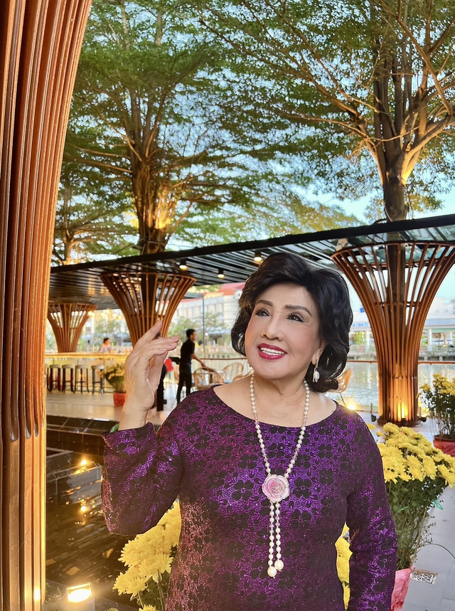 NSND Lệ Thủy kể thời 'ăn quán ngủ đình' với nghệ sĩ Phượng Liên - Ảnh 3. NSND Lệ Thủy kể thời 'ăn quán ngủ đình' với nghệ sĩ Phượng Liên - Ảnh 3.